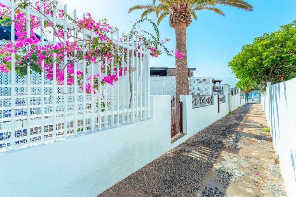 Summer Dreams Beach House Playa Honda  Exteriör bild